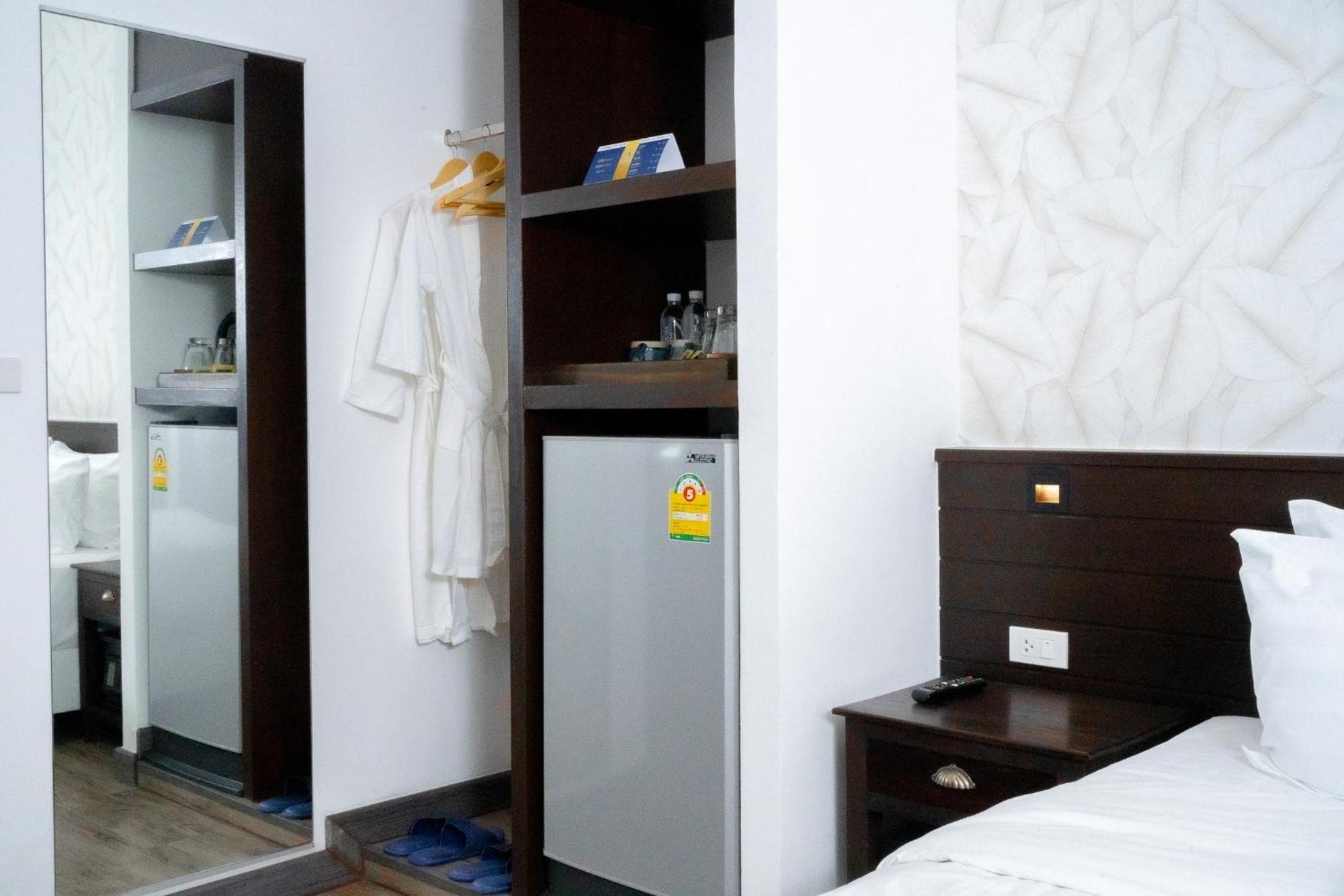 Singharaj Boutique Hotel Чиангмай Экстерьер фото